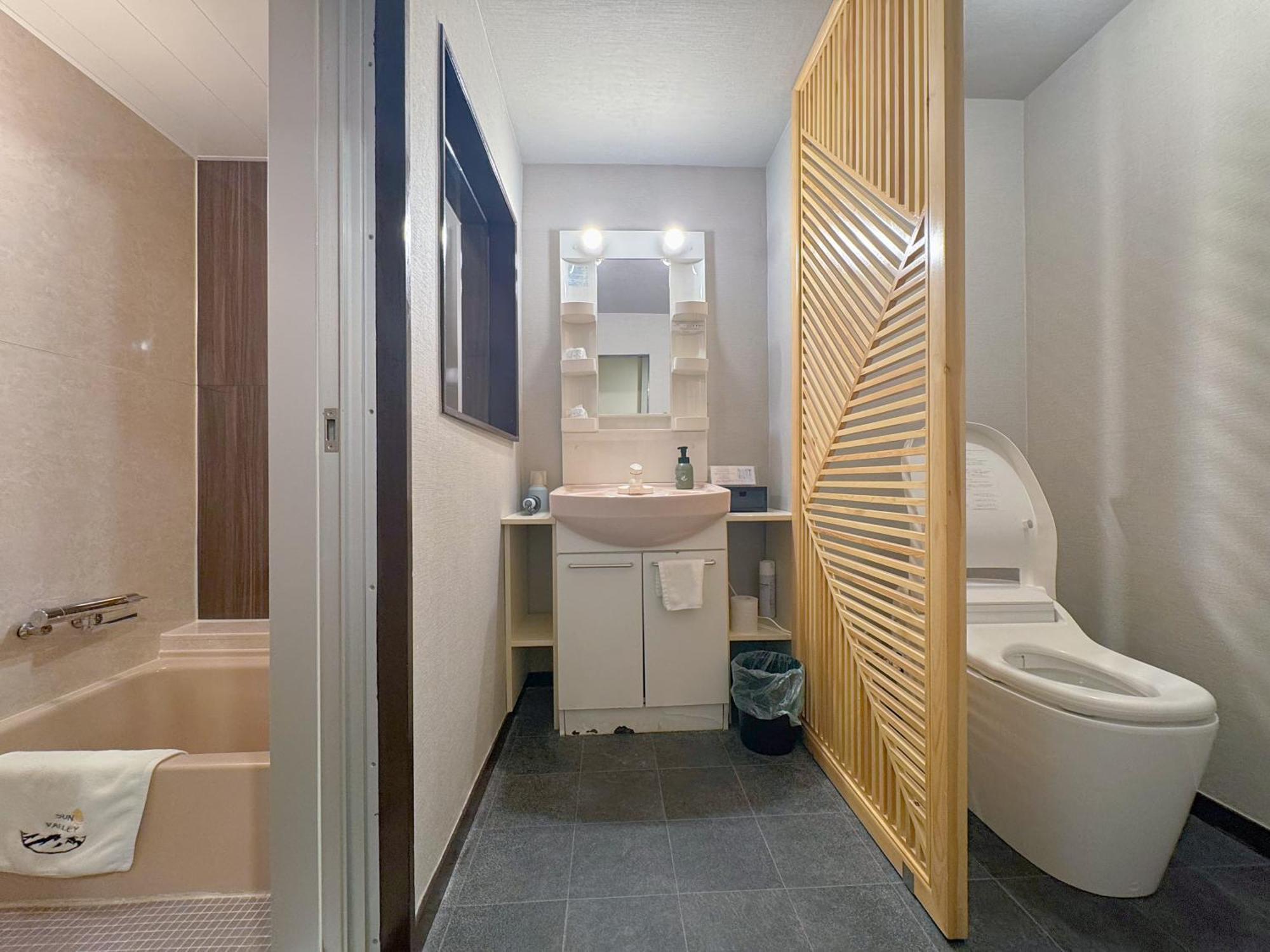 Kurobe Sunvalley Hotel โอมาจิ ภายนอก รูปภาพ